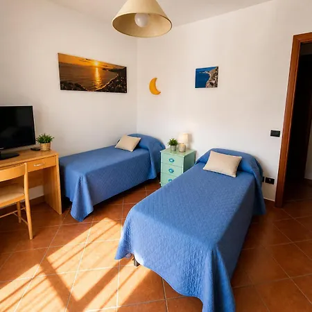 Domus Pannella - Endless Summer * Lacco Ameno (Isola d'Ischia)